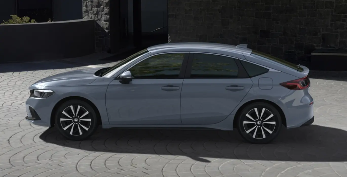 Honda-Civic-2.0-i-MMD-Elegance-CVT-lateral.webp