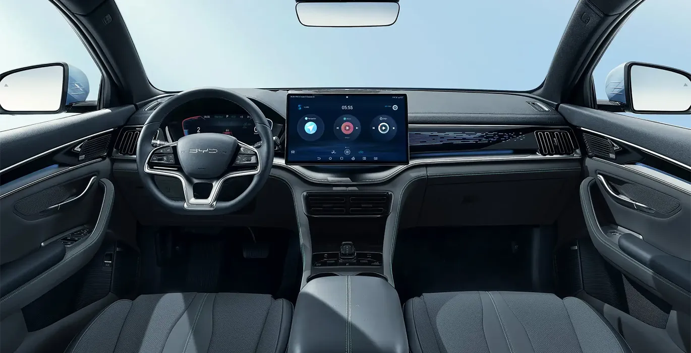 BYD-Seal-U-Comfort-interior-delantera.webp