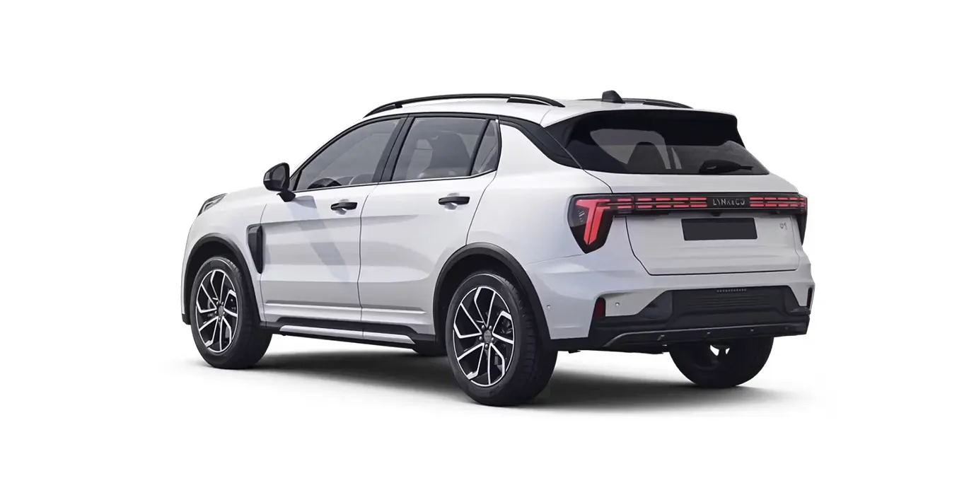 Lynk-Co-01-1.5-PHEV-Core-trasera-blanco.webp