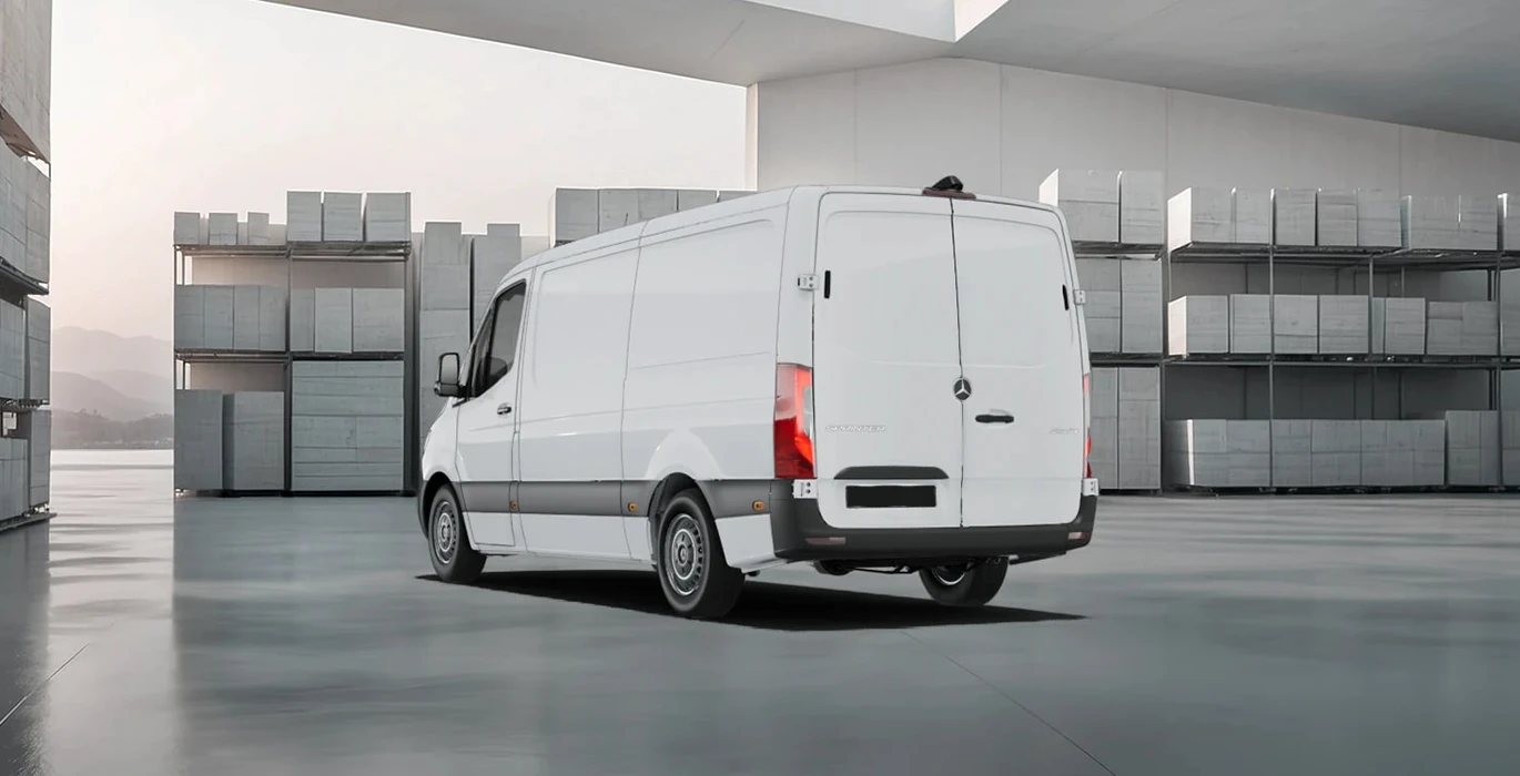 Mercedes-Benz-Sprinter-315-CDI-Medio-Pro-trasera.webp