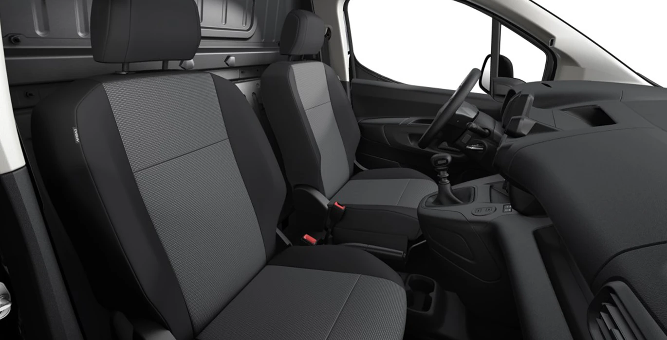 Citroen-Berlingo-Talla-M-BlueHDI-100cv-II-van-interior-trasera