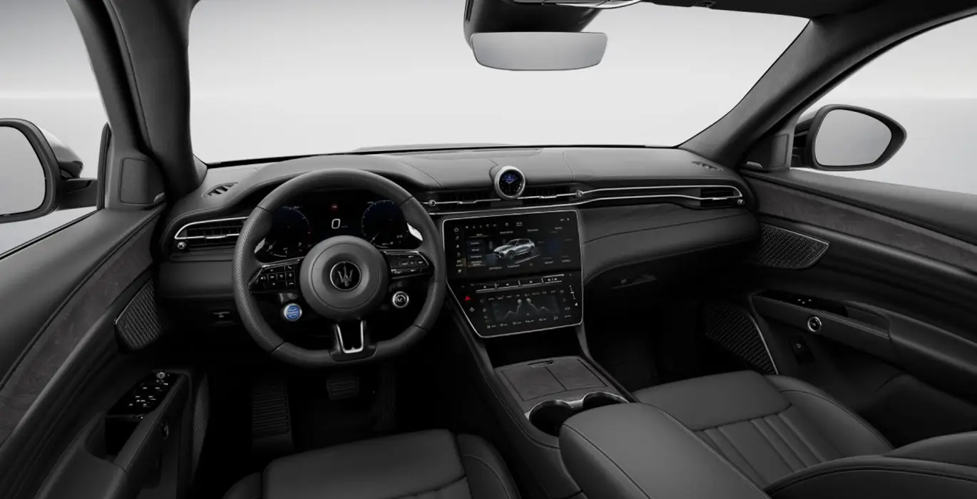 MASERATI-Grecale-L4-MHEV-300CV-AWD-interior-delantera