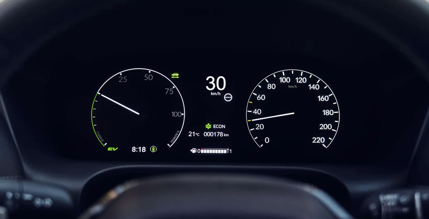 HONDA-ZR-V-2.0-i-MMD-Sport-184CV-interior-delantera-II